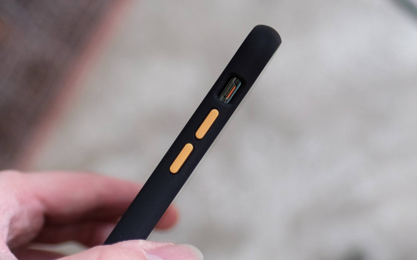 Bare Armour for iPhone - Sleek Drop-resistant case - Minimal Bulk