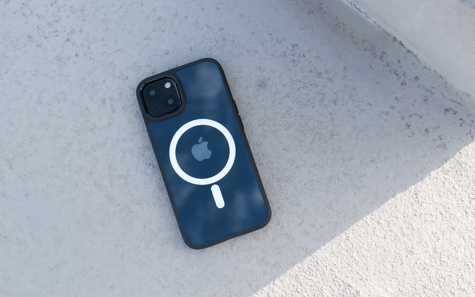 Bare Armour - Minimalist Shock Resistant Case with MagSafe for iPhone 13 and iPhone 13 mini - Clear Polycarbonate Back