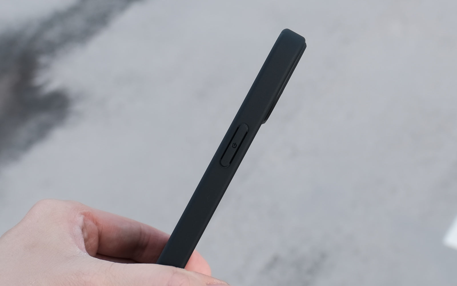 Bare Armour - Minimalist Shock Resistant Case with MagSafe for iPhone 13 and iPhone 13 mini - Thin Design