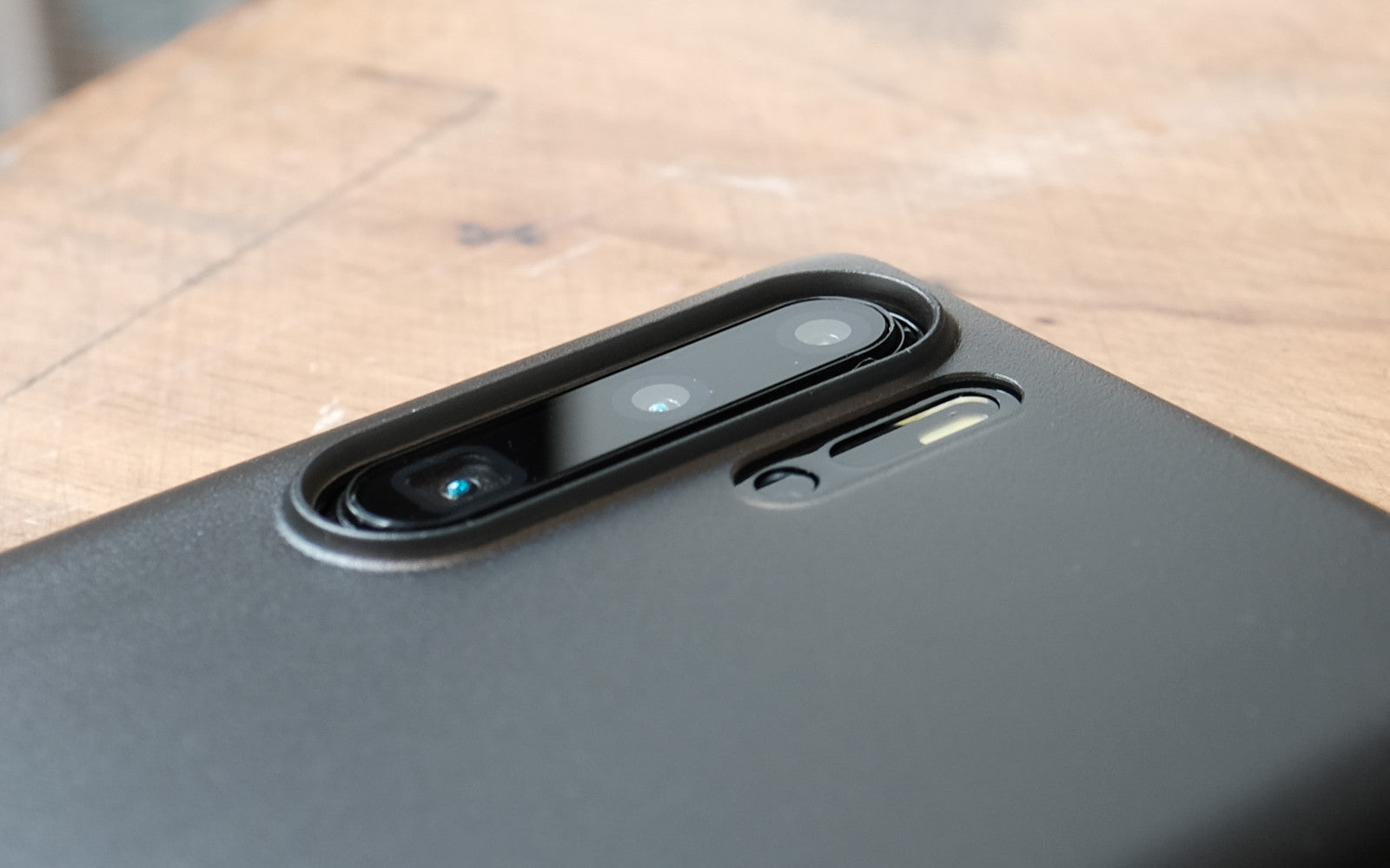 Bare Naked Ultra Thin Case for Huawei P30 and P30 Pro - Camera Lip