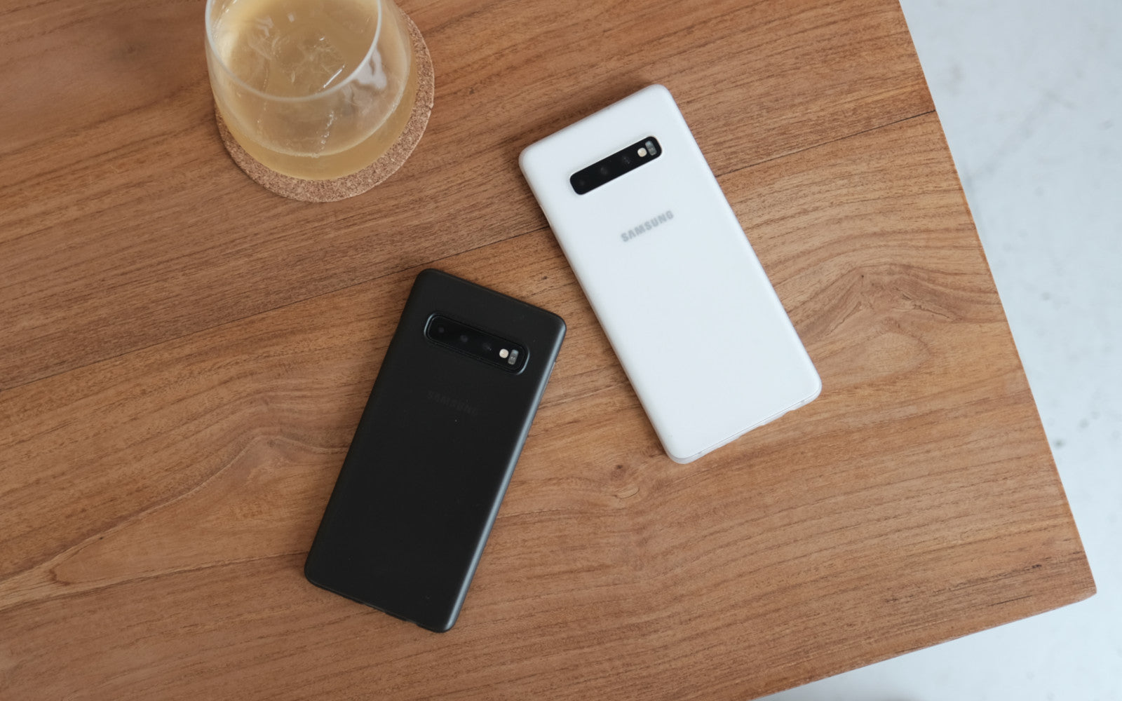 Bare Naked Ultra Thin Case for Samsung Galaxy S10 and S10 Plus - Banner 5