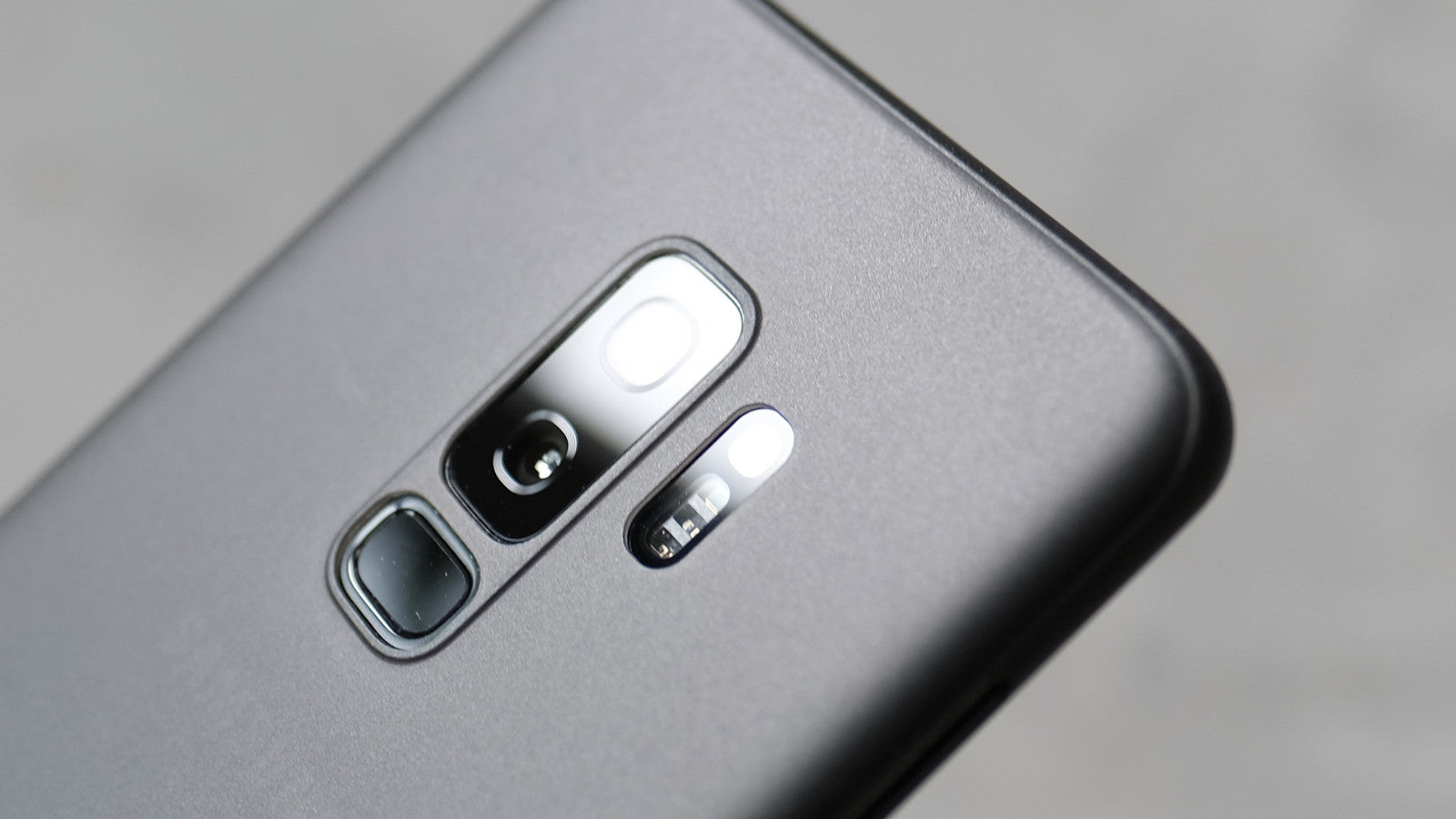 Bare Naked Ultra Thin Case for Samsung Galaxy S9 Plus - Camera Cutout 2